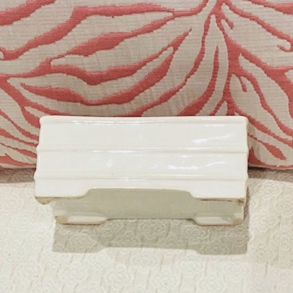 O9-BUNDLE ONLY-Vintage White Stoneware Vessel Container Trinket Dish - Picture 3 of 8